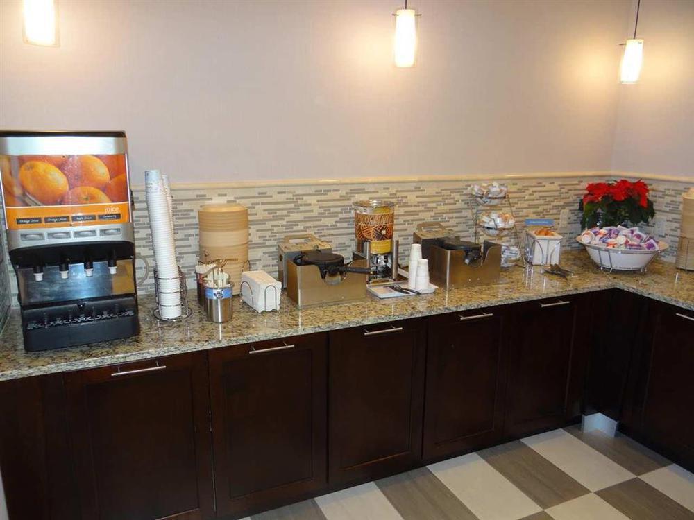 Hampton Inn Carlstadt At The Meadowlands Restaurang bild