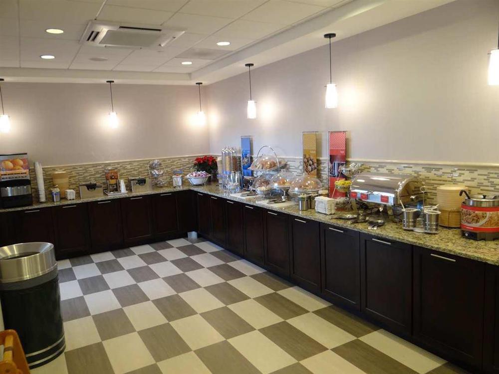 Hampton Inn Carlstadt At The Meadowlands Restaurang bild