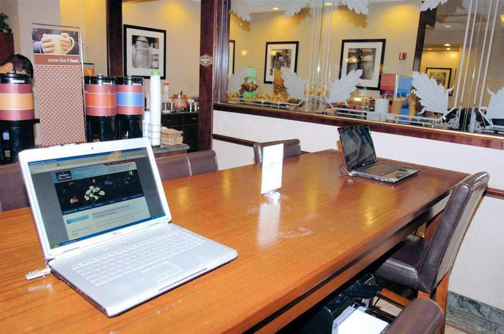 Hampton Inn Carlstadt At The Meadowlands Restaurang bild