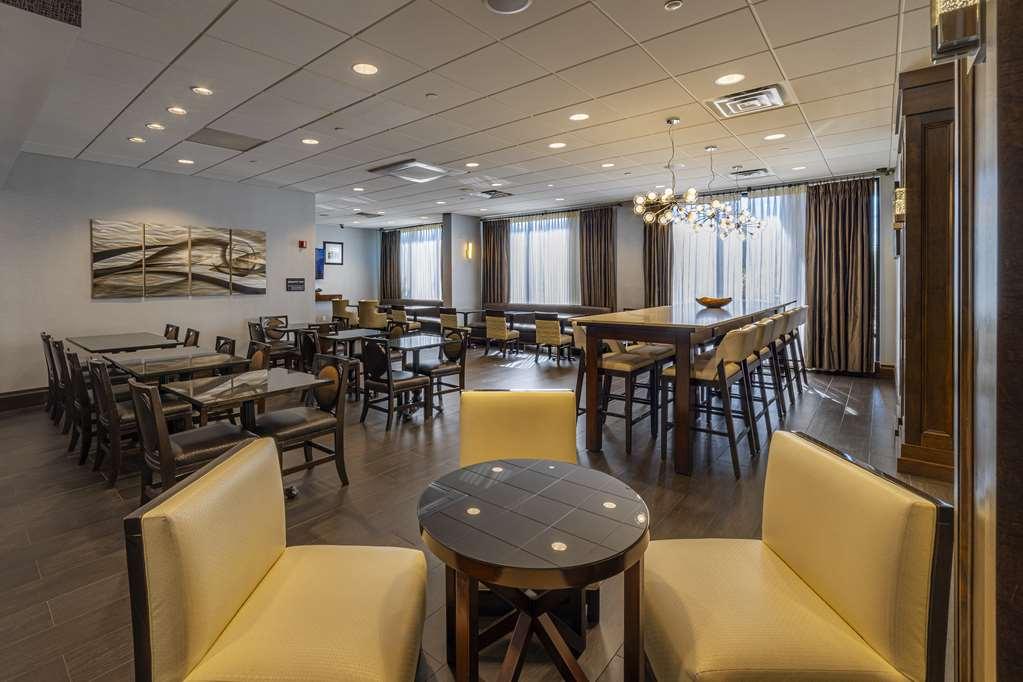 Hampton Inn Carlstadt At The Meadowlands Exteriör bild