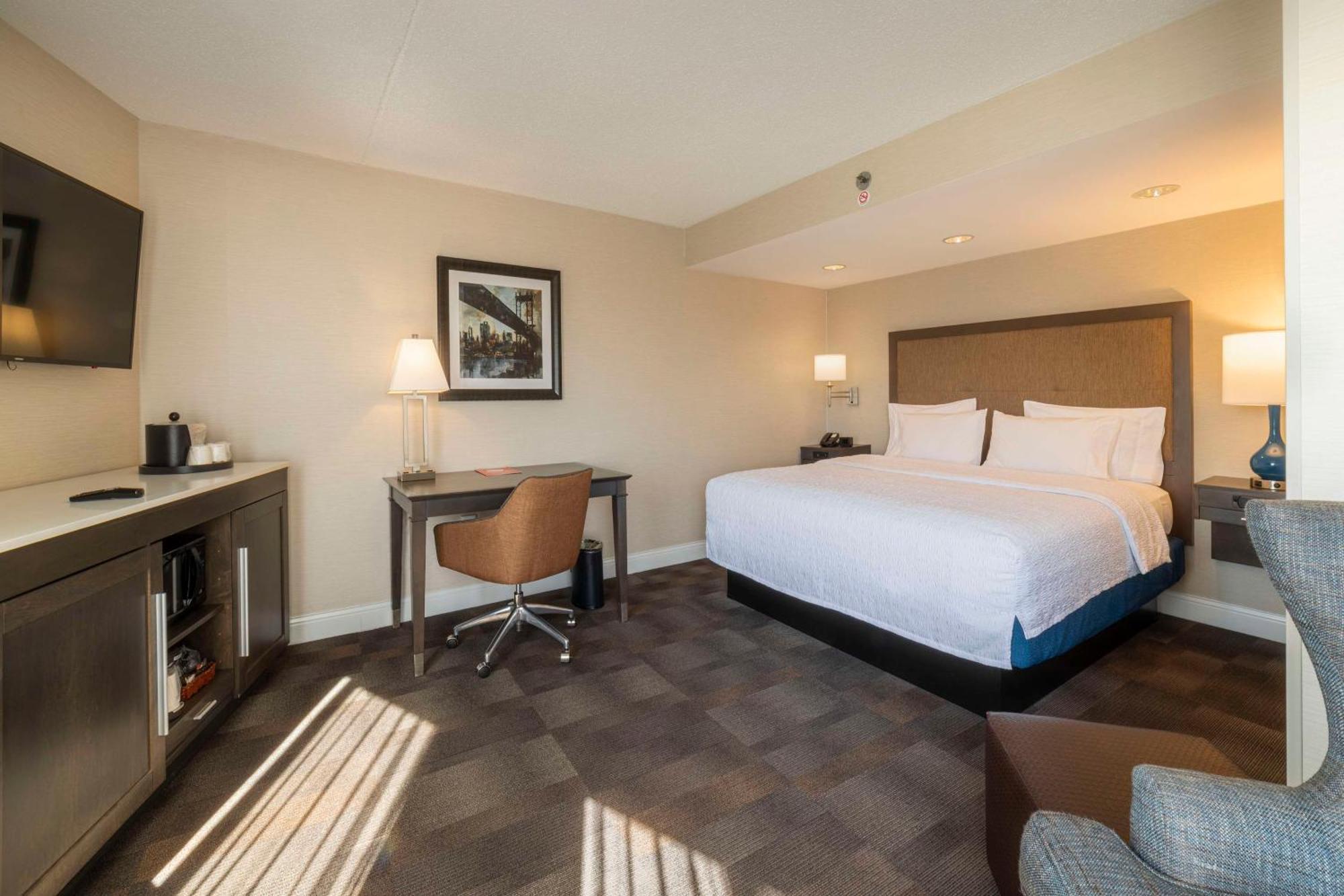Hampton Inn Carlstadt At The Meadowlands Exteriör bild